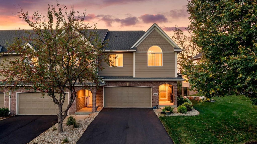 Photo of 2526 Waterfall Way NW, Prior Lake, MN 55372 (MLS # 7161687)