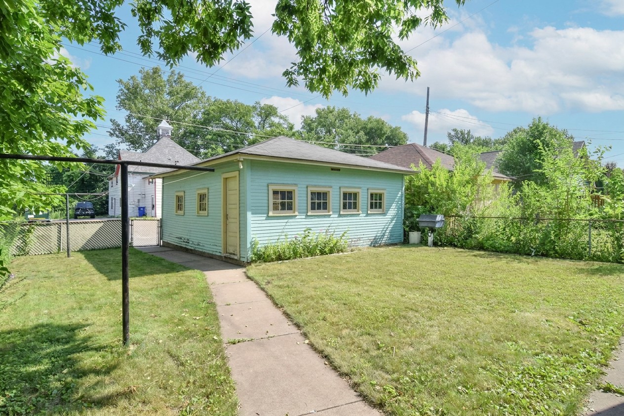 715 Margaret Street