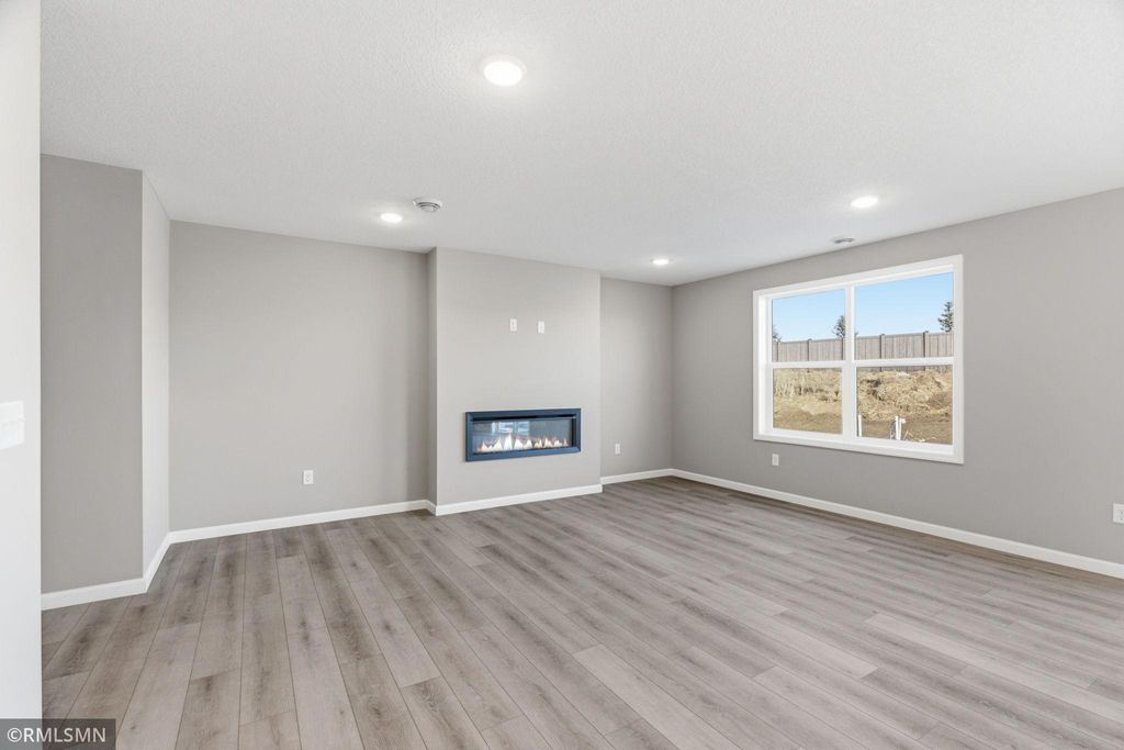 Photo of 10532 Goodview Avenue S, Cottage Grove, MN 55016 (MLS # 7072825)