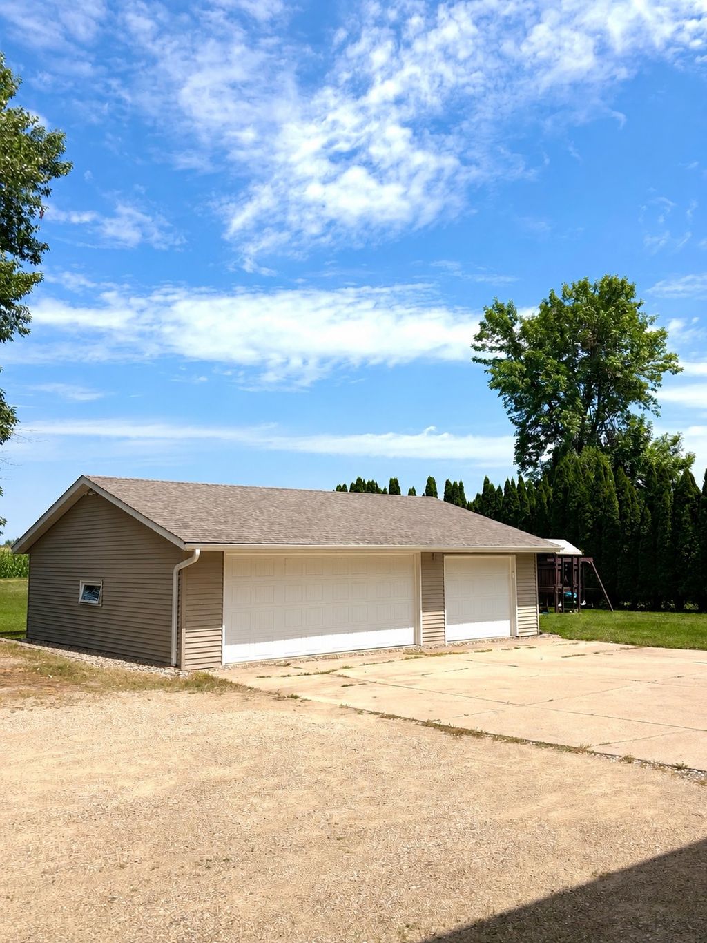 Photo of 135 Airport Road, Hutchinson, MN 55350 (MLS # 7112142)