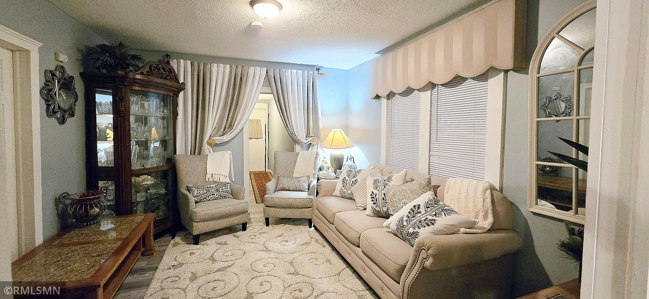 307 Maryland Avenue W