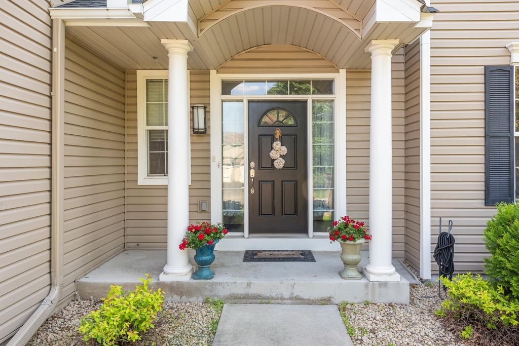 Photo of 9743 Almond Avenue N, Brooklyn Park, MN 55443 (MLS # 7055322)