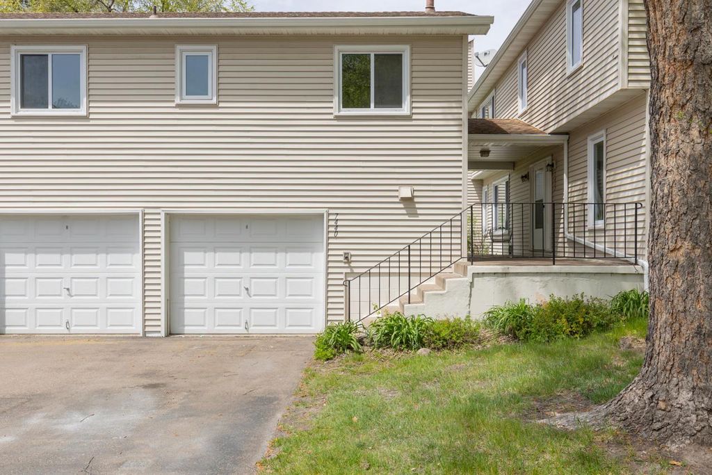 Photo of 7440 Landau Curve, Bloomington, MN 55438 (MLS # 7074375)