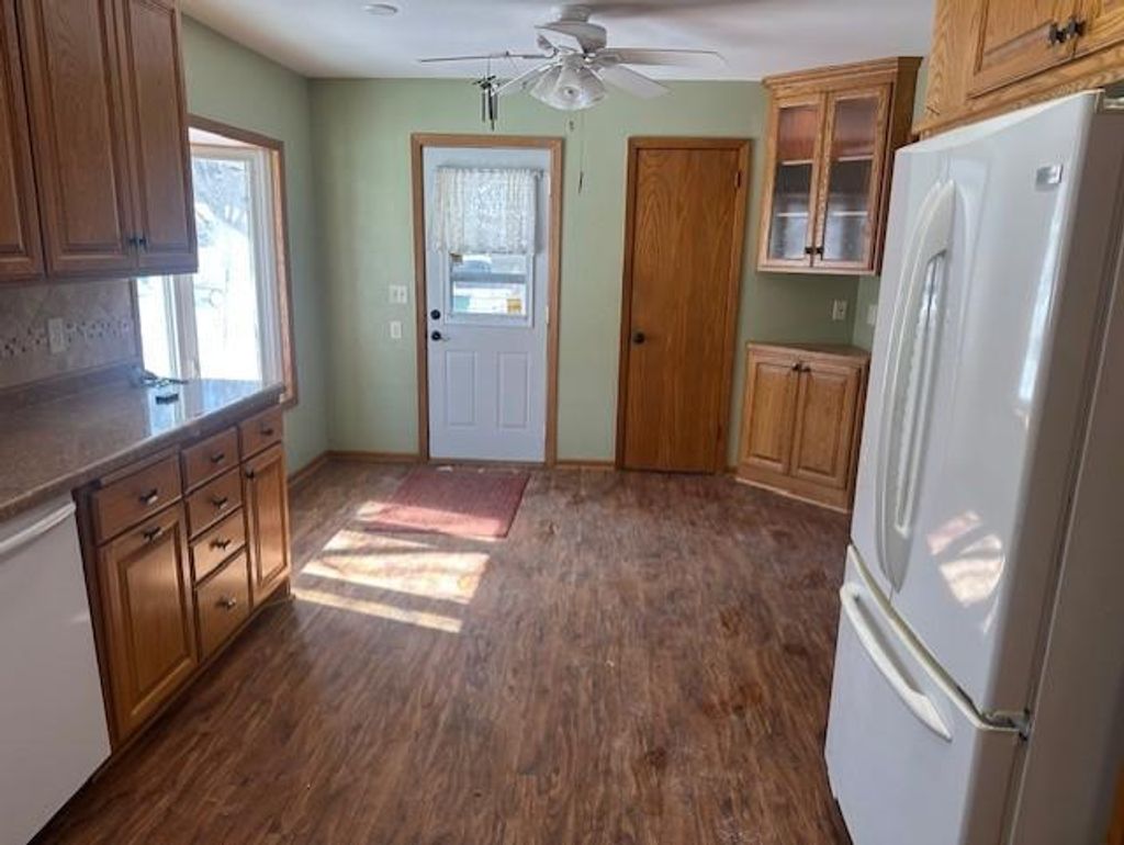 Photo of 5800 W 25 1/2 Street, Saint Louis Park, MN 55416 (MLS # 7038160)