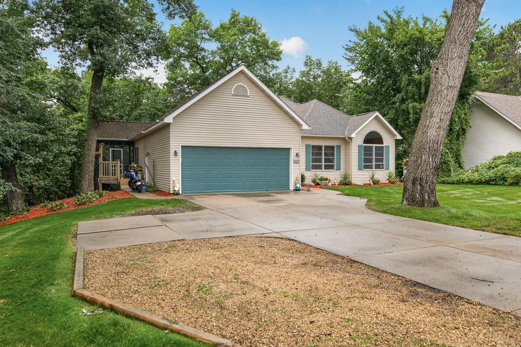Photo of 2235 E Rum River Drive S, Cambridge, MN 55008 (MLS # 7137713)