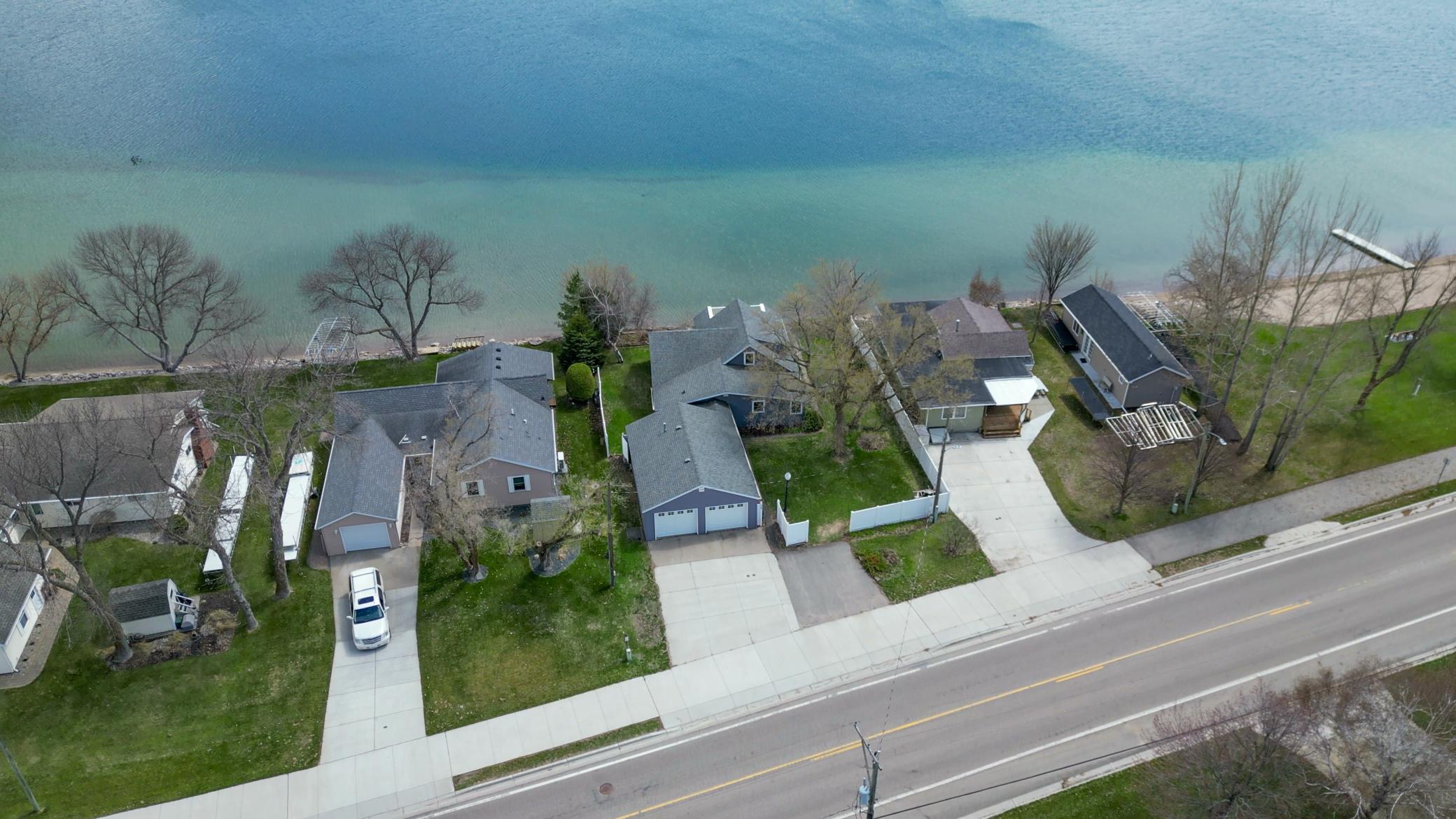 804 Lake Shore Drive