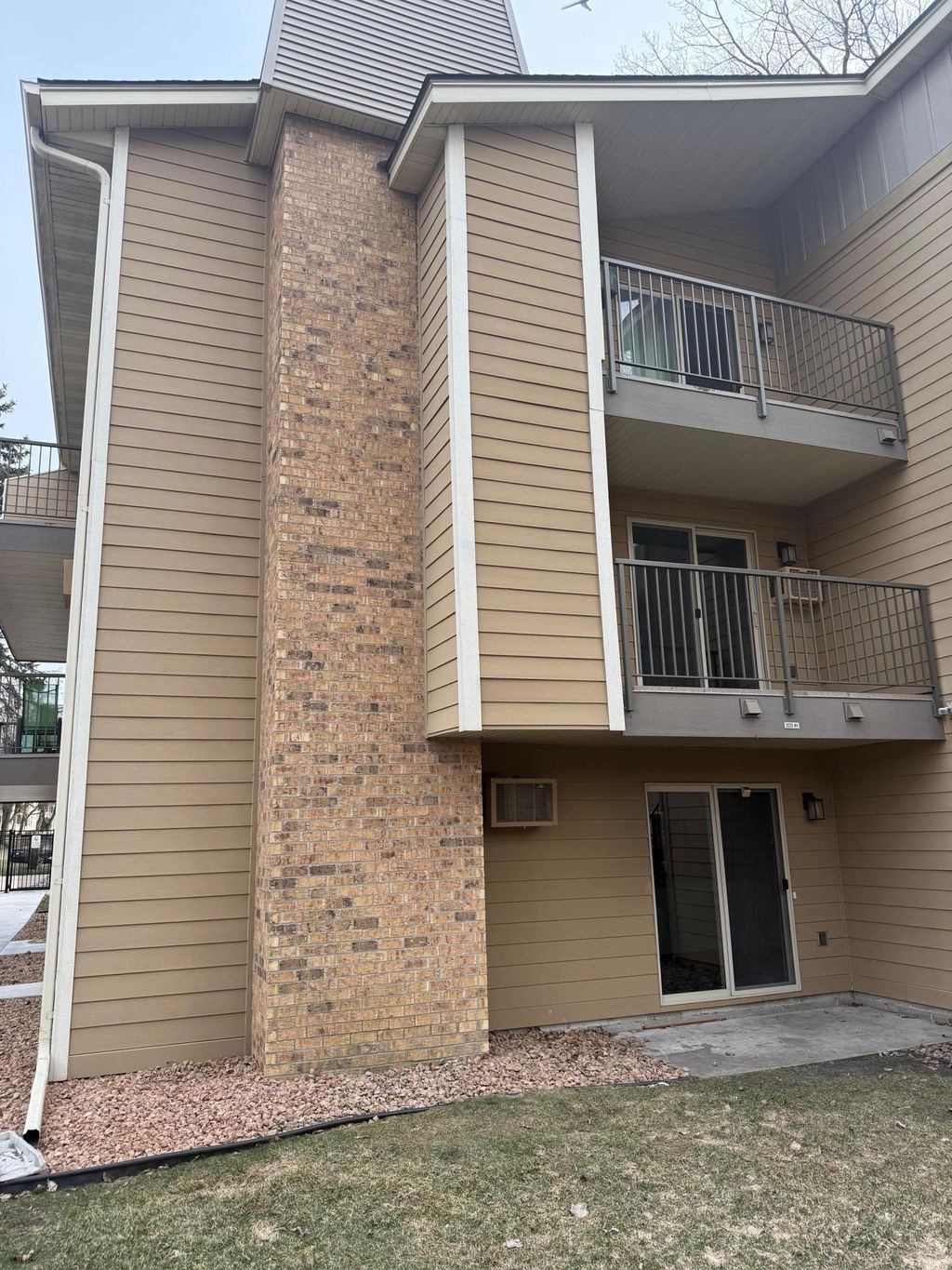 Photo of 2020 Ridge Drive #11, Saint Louis Park, MN 55416 (MLS # 7047140)