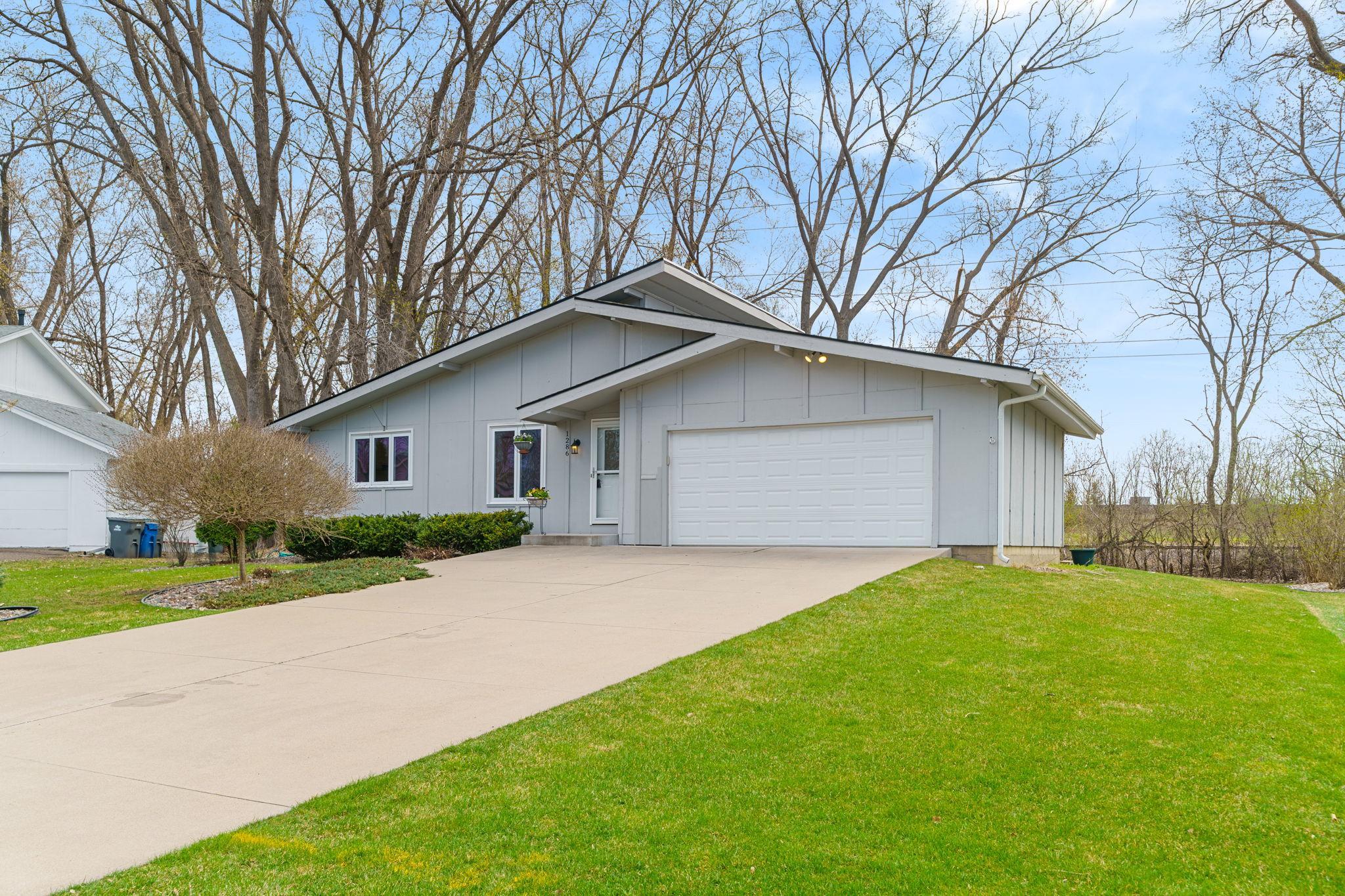1286 Castle Court