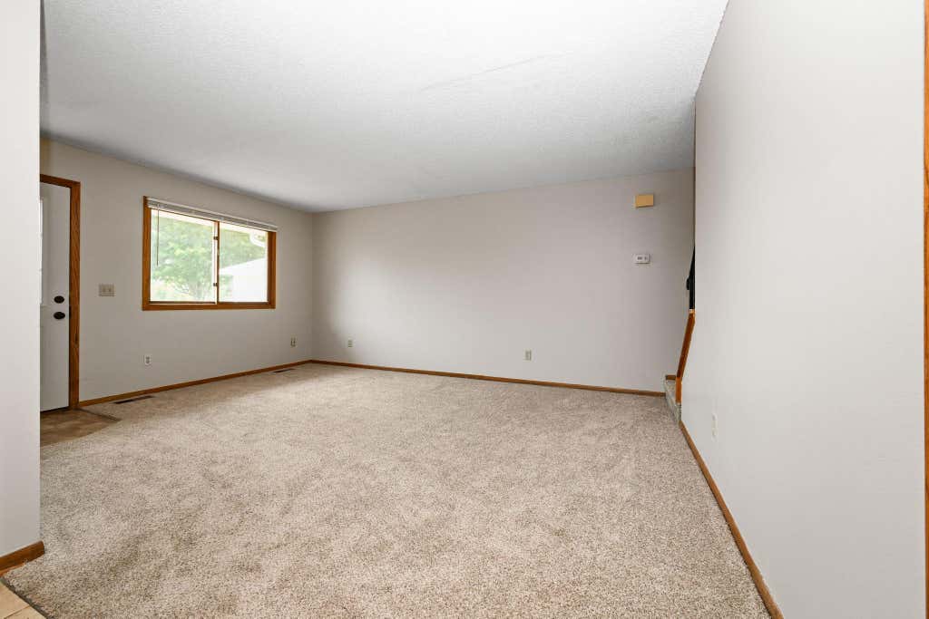 Photo of 11124 Drake Street NW, Coon Rapids, MN 55433 (MLS # 7122629)