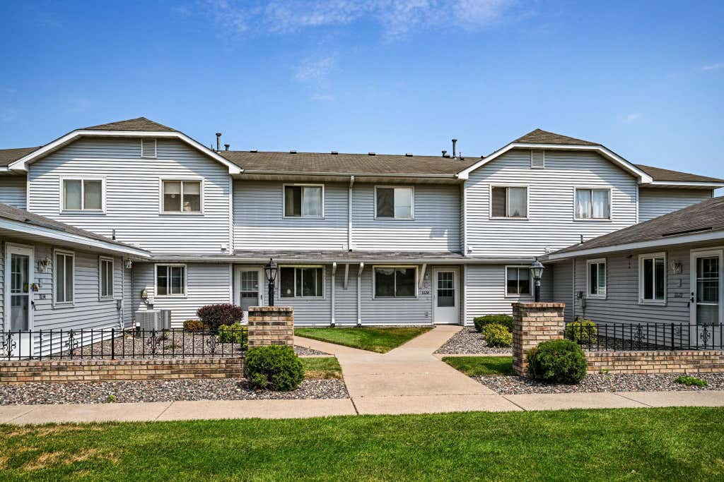 Photo of 11124 Drake Street NW, Coon Rapids, MN 55433 (MLS # 7122629)