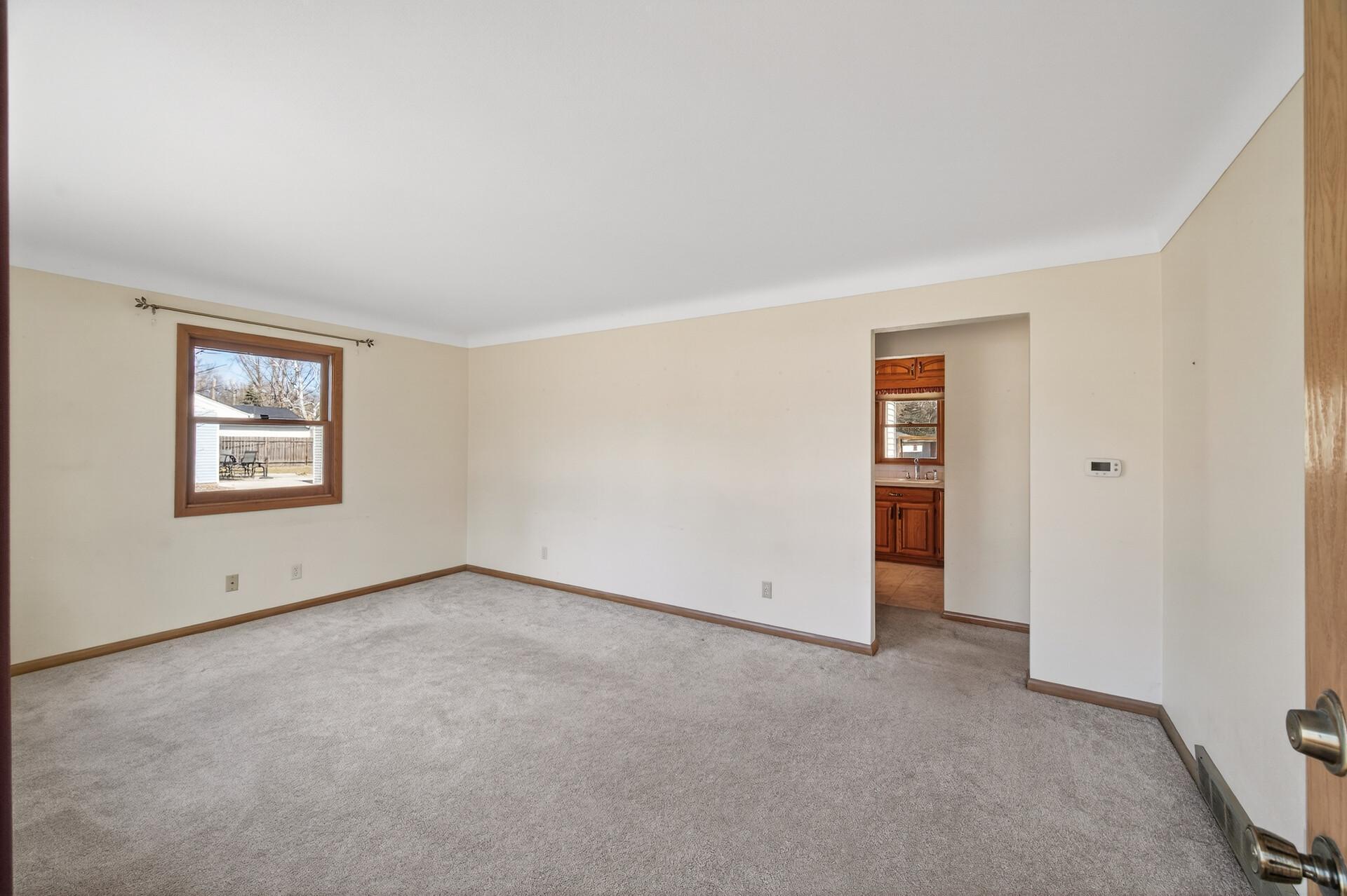 3810 Mcknight Road N