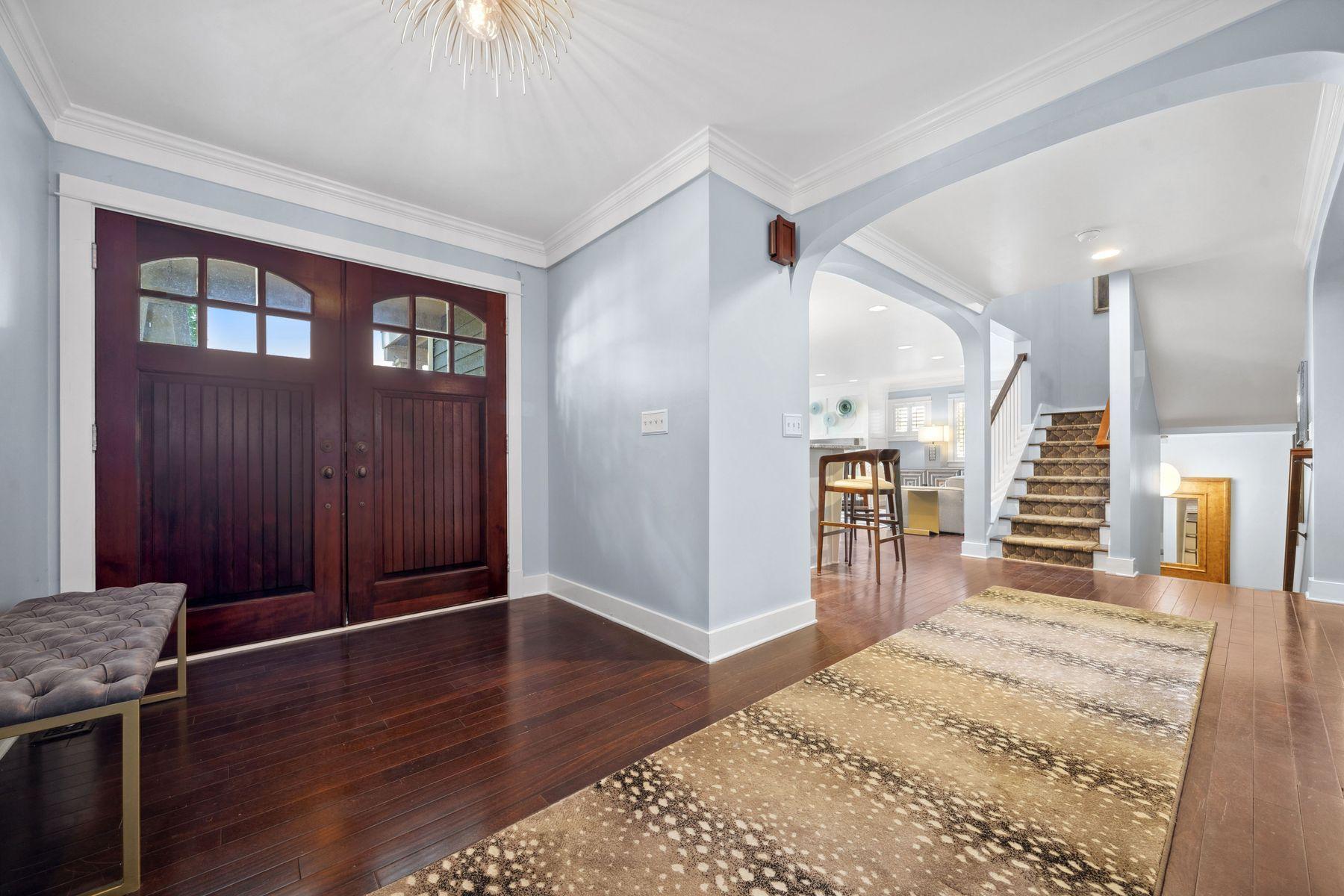 17209 Grays Bay Boulevard