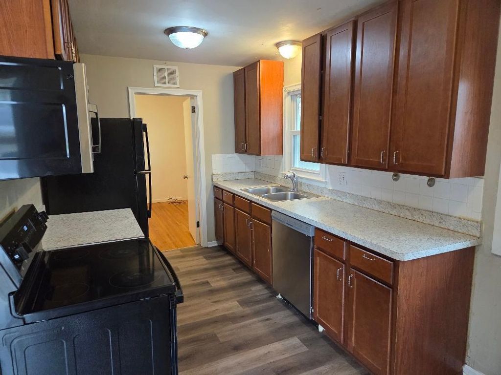 Photo of 7101 Hartkopf Lane, Brooklyn Park, MN 55428 (MLS # 7061985)