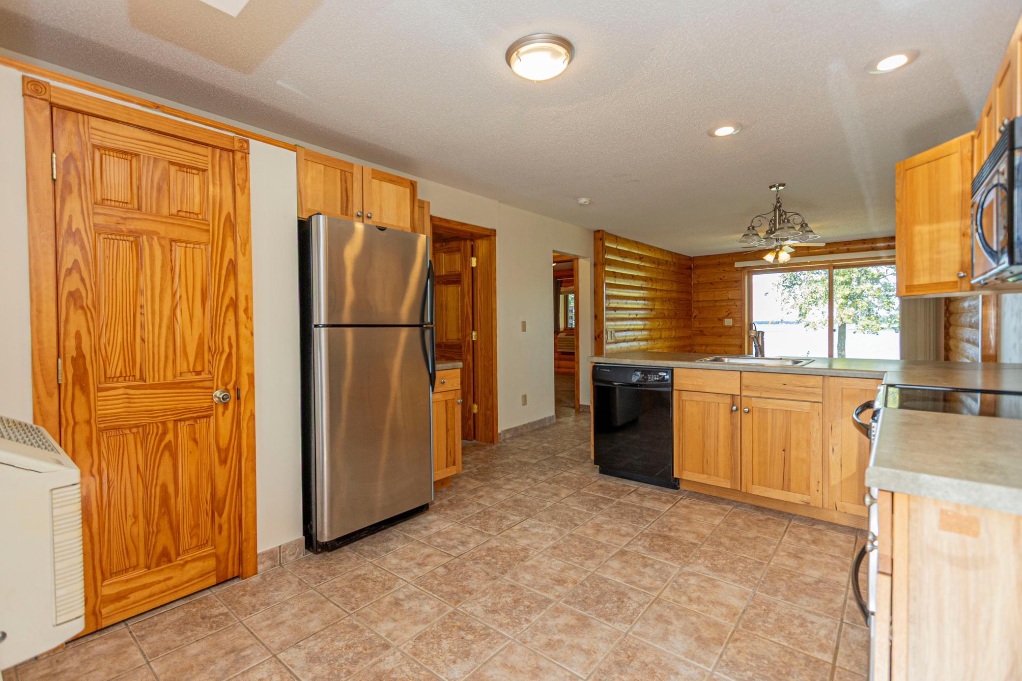 2531 S Le Homme Dieu Drive NE 102