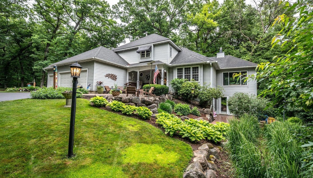 Photo of 26999 Galaxie Avenue, Farmington, MN 55024 (MLS # 7093127)