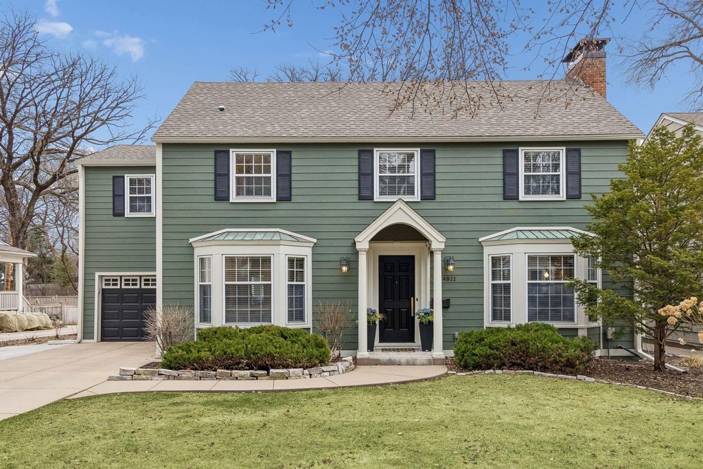 Photo of 4811 Maple Road, Edina, MN 55424 (MLS # 7039623)