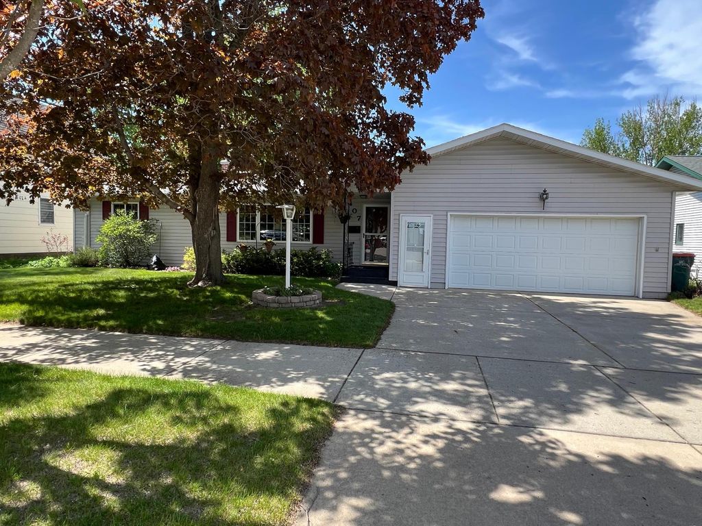 Photo of 407 1st Street SW, Wadena, MN 56482 (MLS # 7078648)