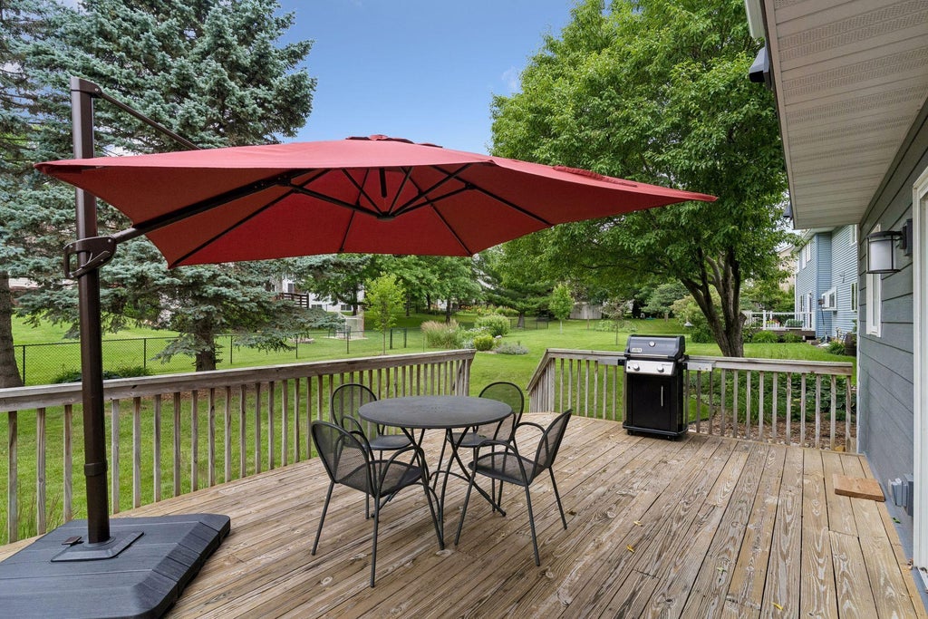 Photo of 2178 Loyola Drive, Woodbury, MN 55125 (MLS # 7034176)