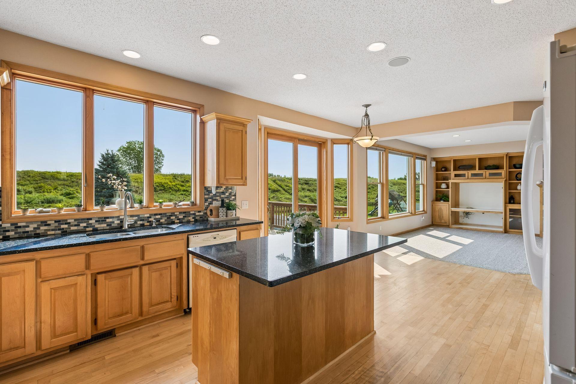 10577 Alamo Street NE