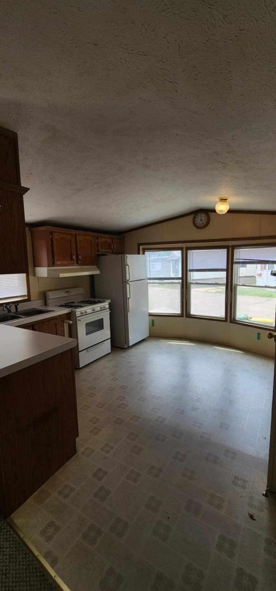 4550 Central Avenue NE 1011