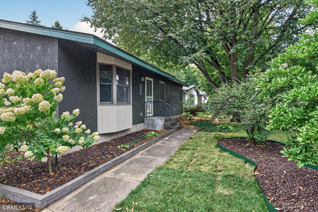 Photo of 1864 8th Street, White Bear Lake, MN 55110 (MLS # 7131896)