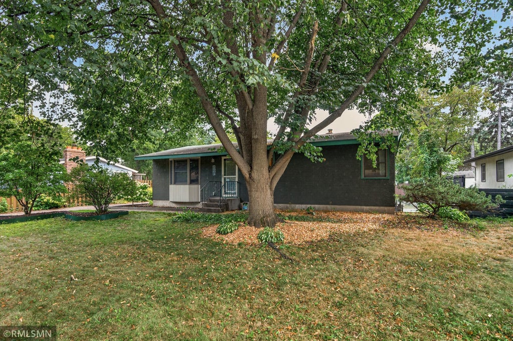 Photo of 1864 8th Street, White Bear Lake, MN 55110 (MLS # 7131896)