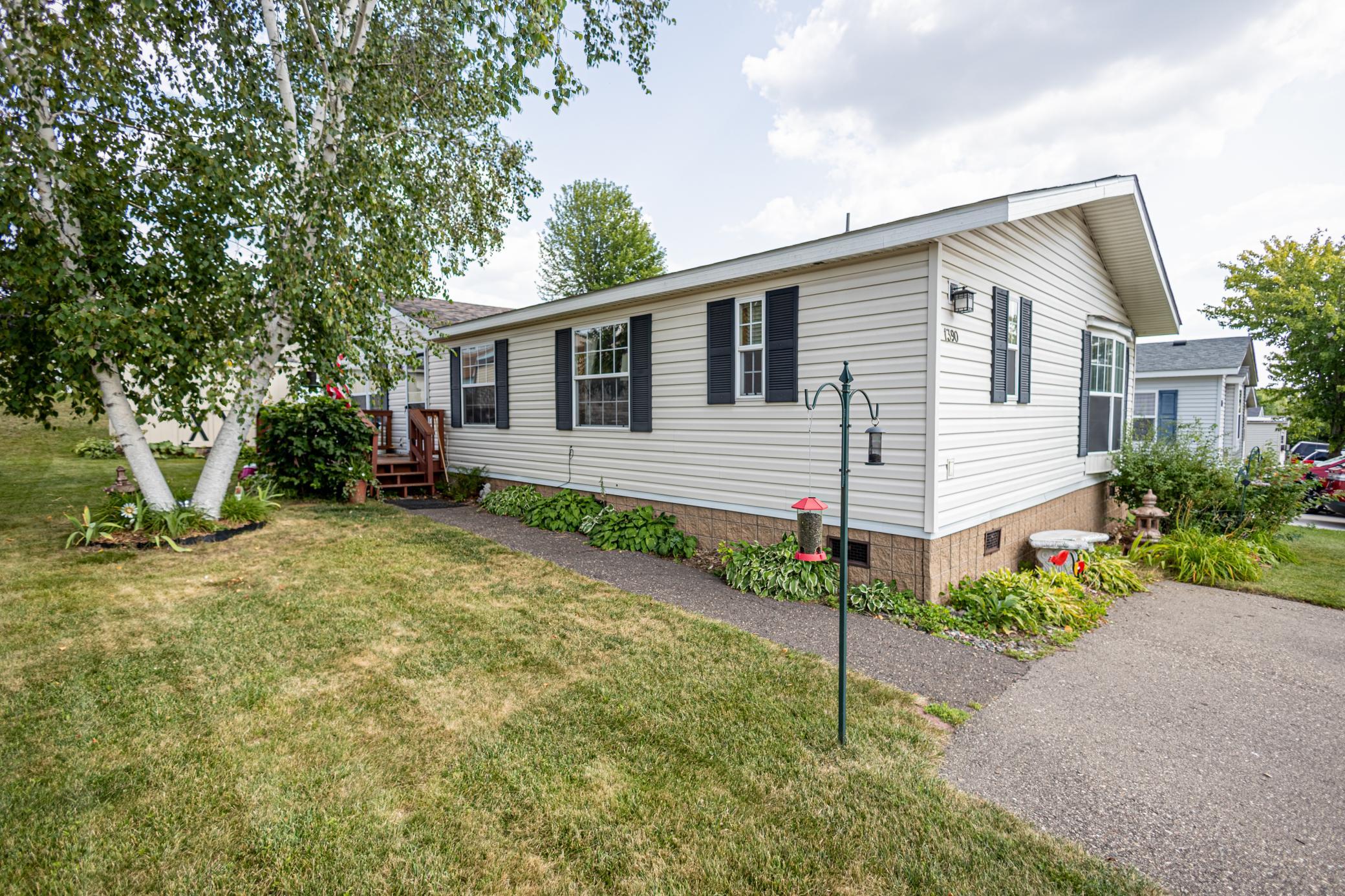 1390 Birchview Drive