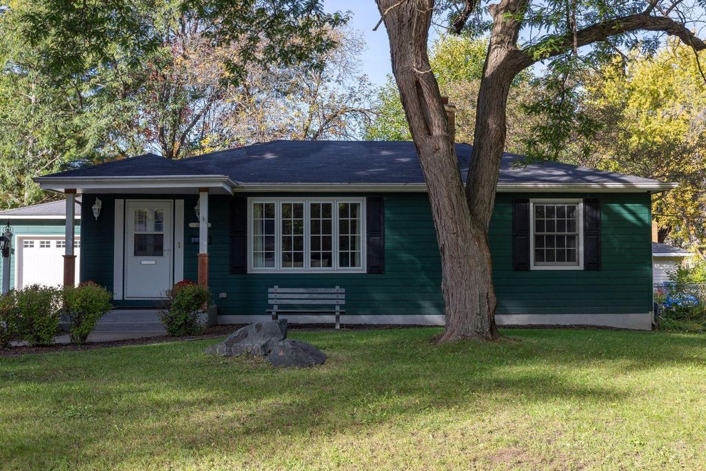 Photo of 4047 Louisiana Avenue N, New Hope, MN 55427 (MLS # 7064596)