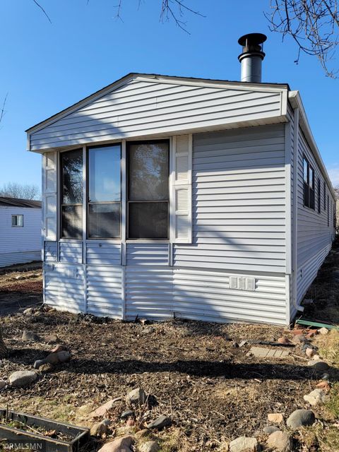 2665 Benlana Court Maplewood MN 55119