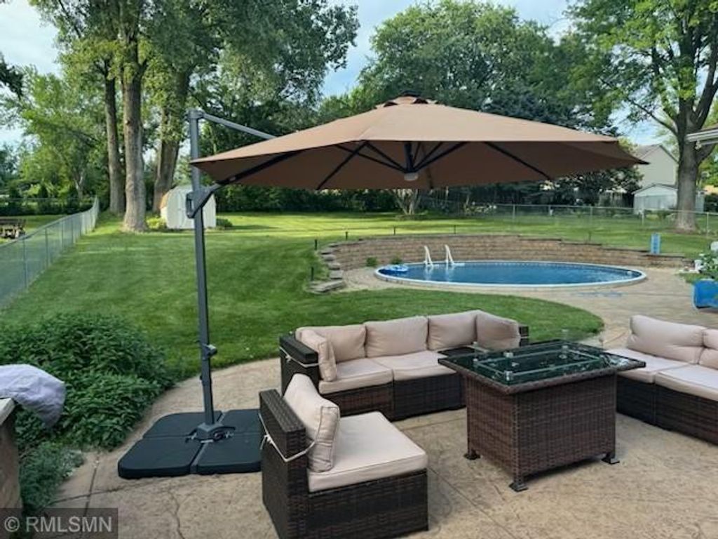 Photo of 8414 72nd Street S, Cottage Grove, MN 55016 (MLS # 7017018)