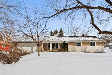 1120 Unity Avenue N Golden Valley MN 55422