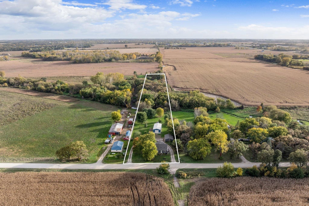 Photo of 53499 255th Street, Austin, MN 55912 (MLS # 7150265)