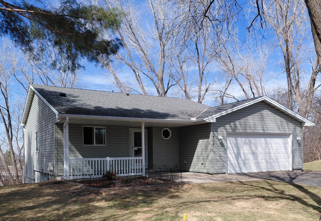 Photo of 1504 Coronado Court, Burnsville, MN 55337 (MLS # 7028877)