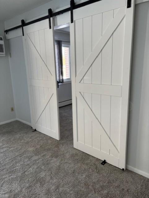 2690 Oxford Street N 209