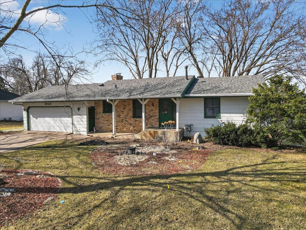 Photo of 8123 Maple Lane N, Maple Grove, MN 55311 (MLS # 7044025)