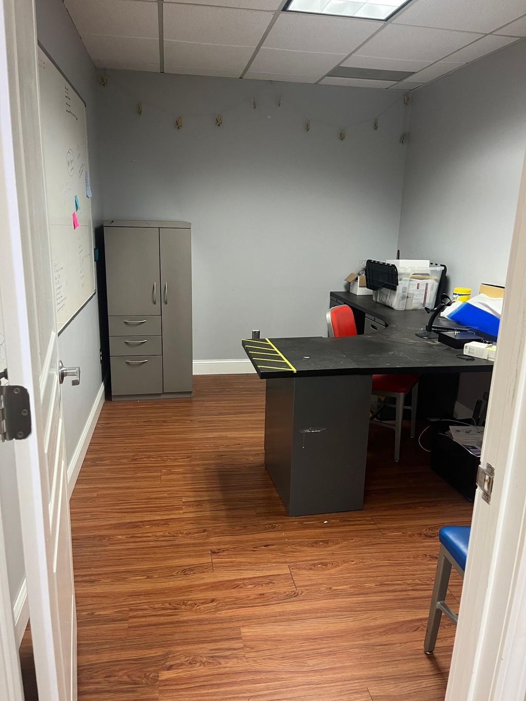 Photo of 2525 Nevada Avenue N, Golden Valley, MN 55427 (MLS # 7003675)