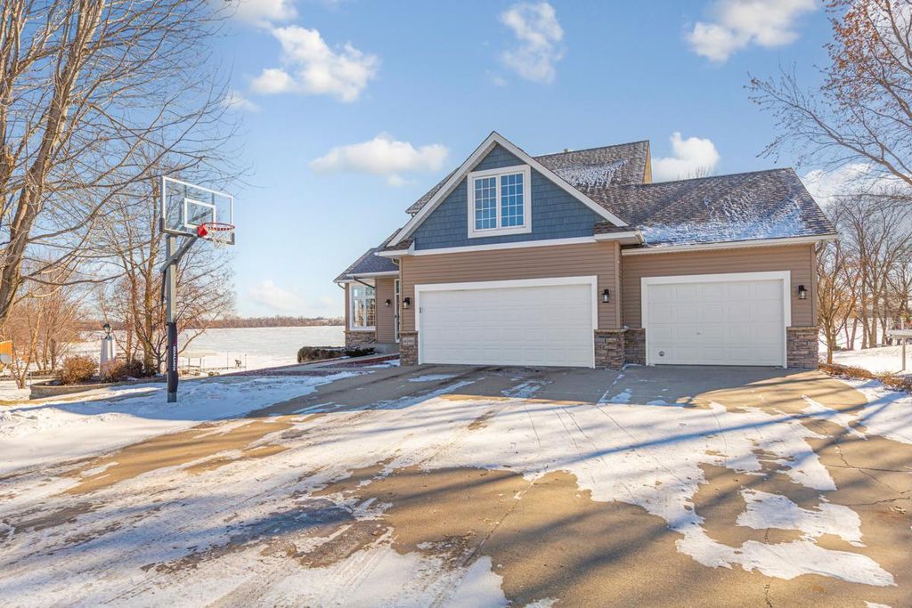 Photo of 4090 Wells Lake Court, Faribault, MN 55021 (MLS # 7021480)