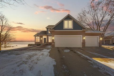 Photo of 4090 Wells Lake Court, Faribault, MN 55021 (MLS # 7021480)