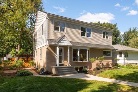 4104 Ewing Avenue S Minneapolis MN 55410