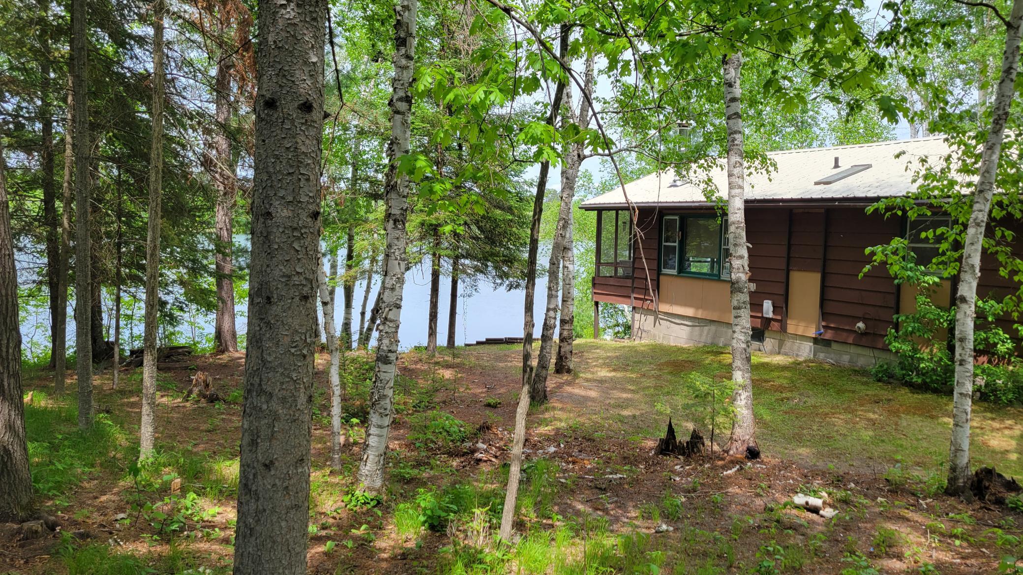 550 Shady Shores Trail NW