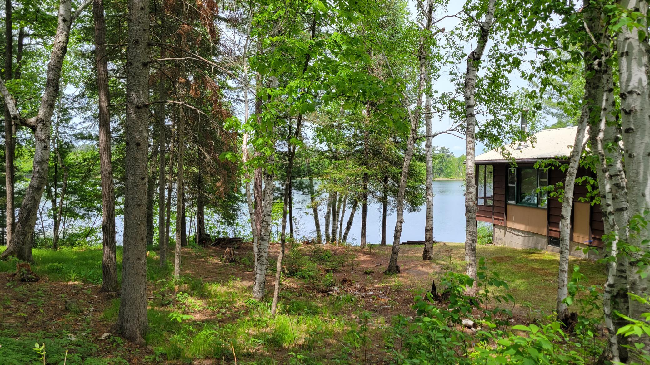 550 Shady Shores Trail NW