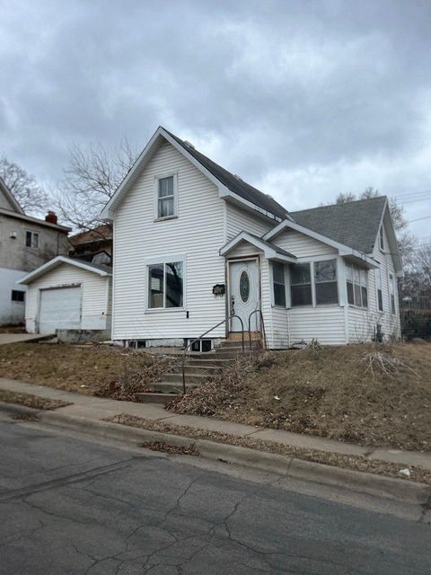 751 Woodbury Street Saint Paul MN 55107