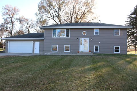 Photo of 13657 180th Street, Hassan Valley Twp, MN 55350 (MLS # 6820000)