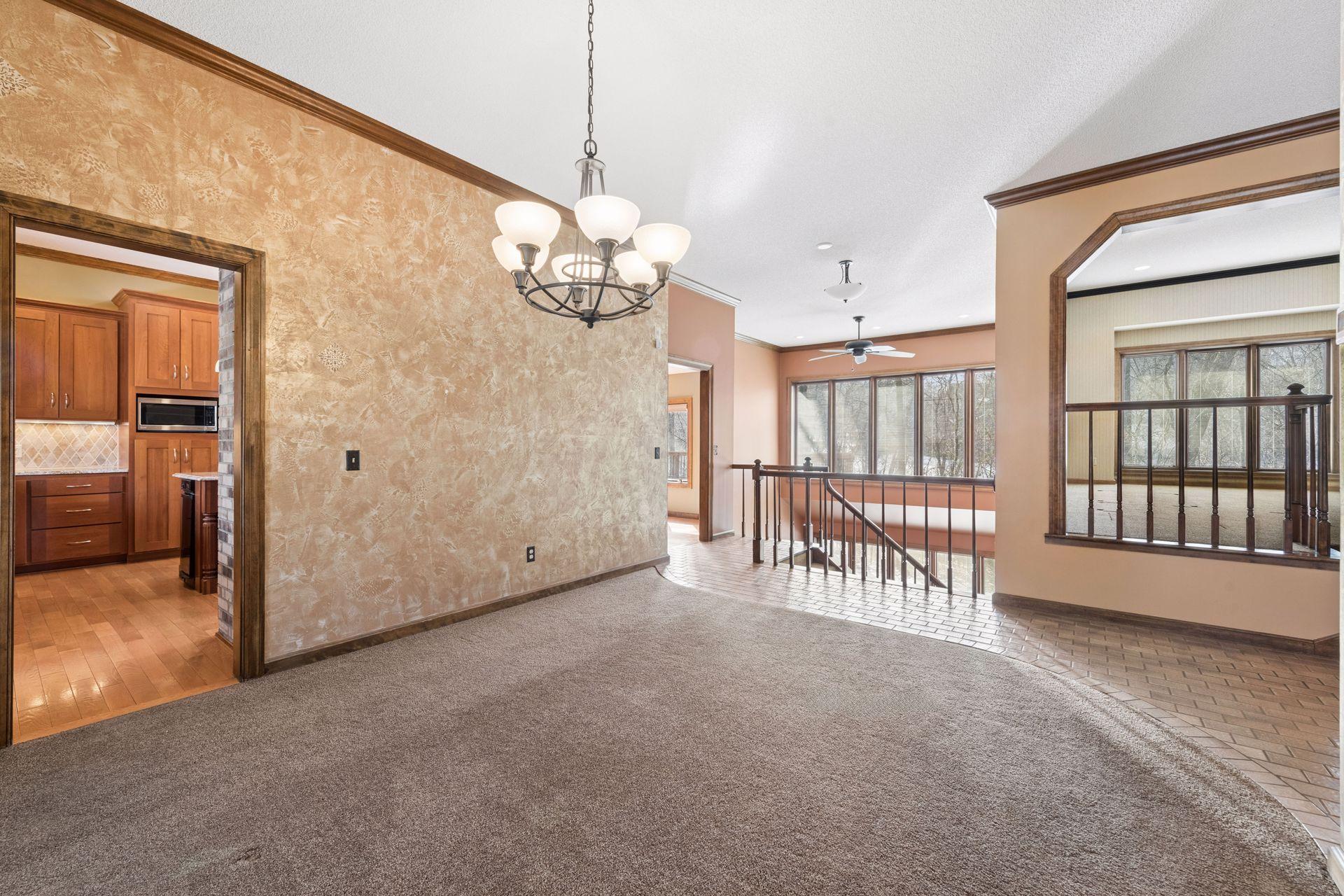 16787 Whittington Walk