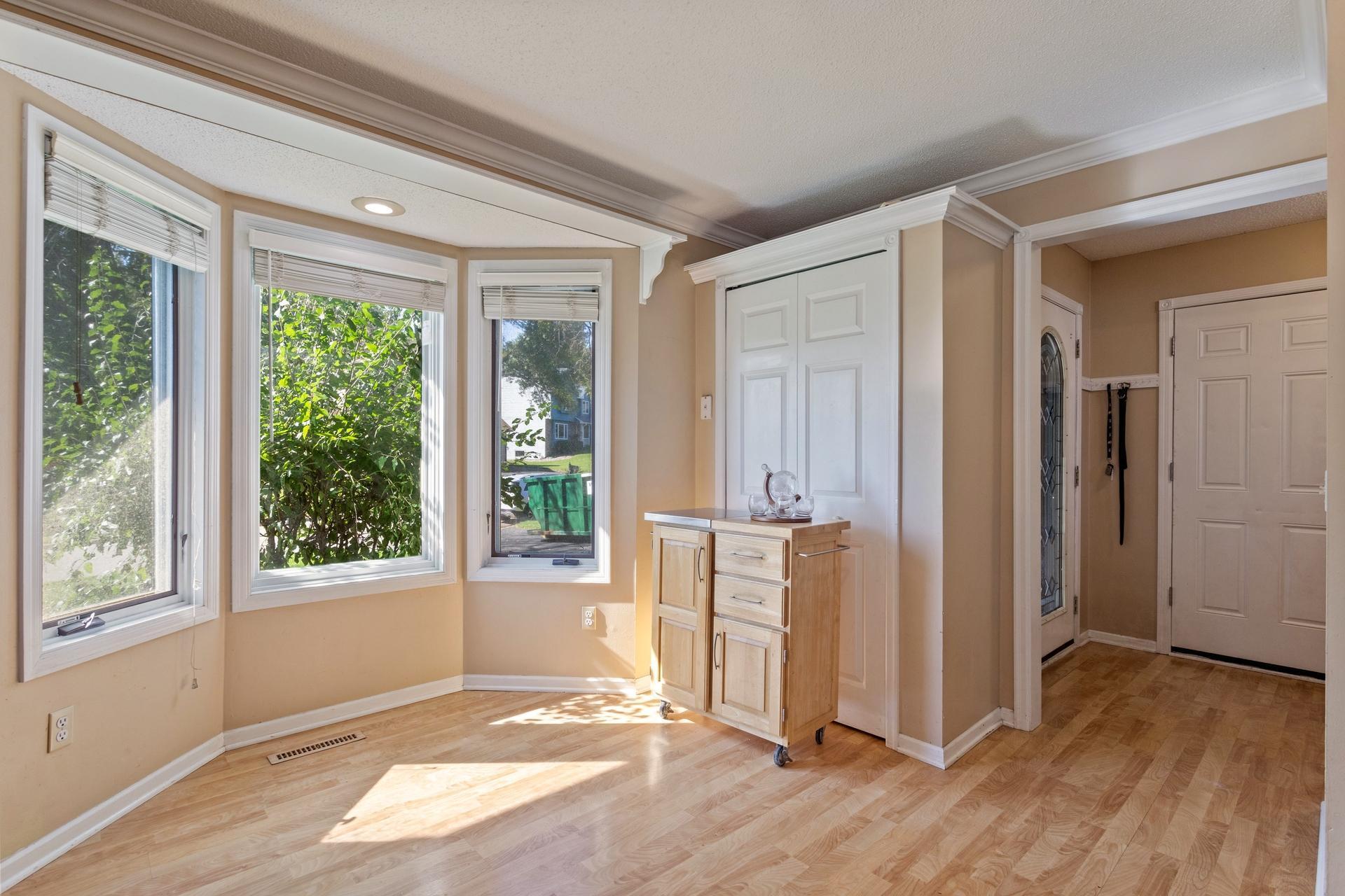 13613 Parkwood Lane