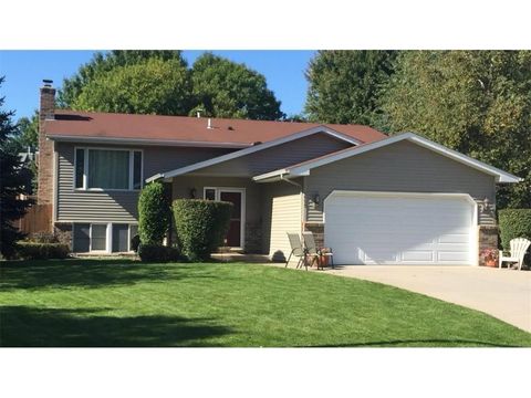 5699 Fawn Lane Shoreview MN 55126