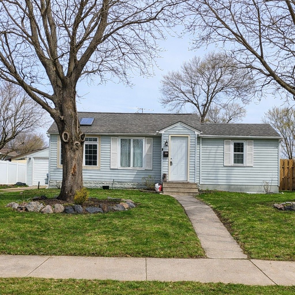 Photo of 120 Frost Street W, South Saint Paul, MN 55075 (MLS # 7054597)