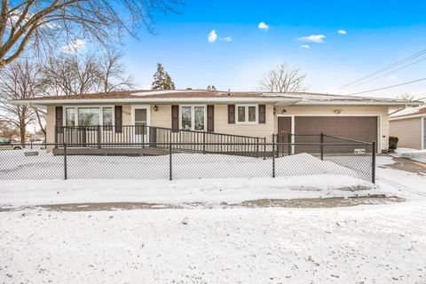 2104 3rd Street N, Saint Cloud, MN 56303 - #: 7008768