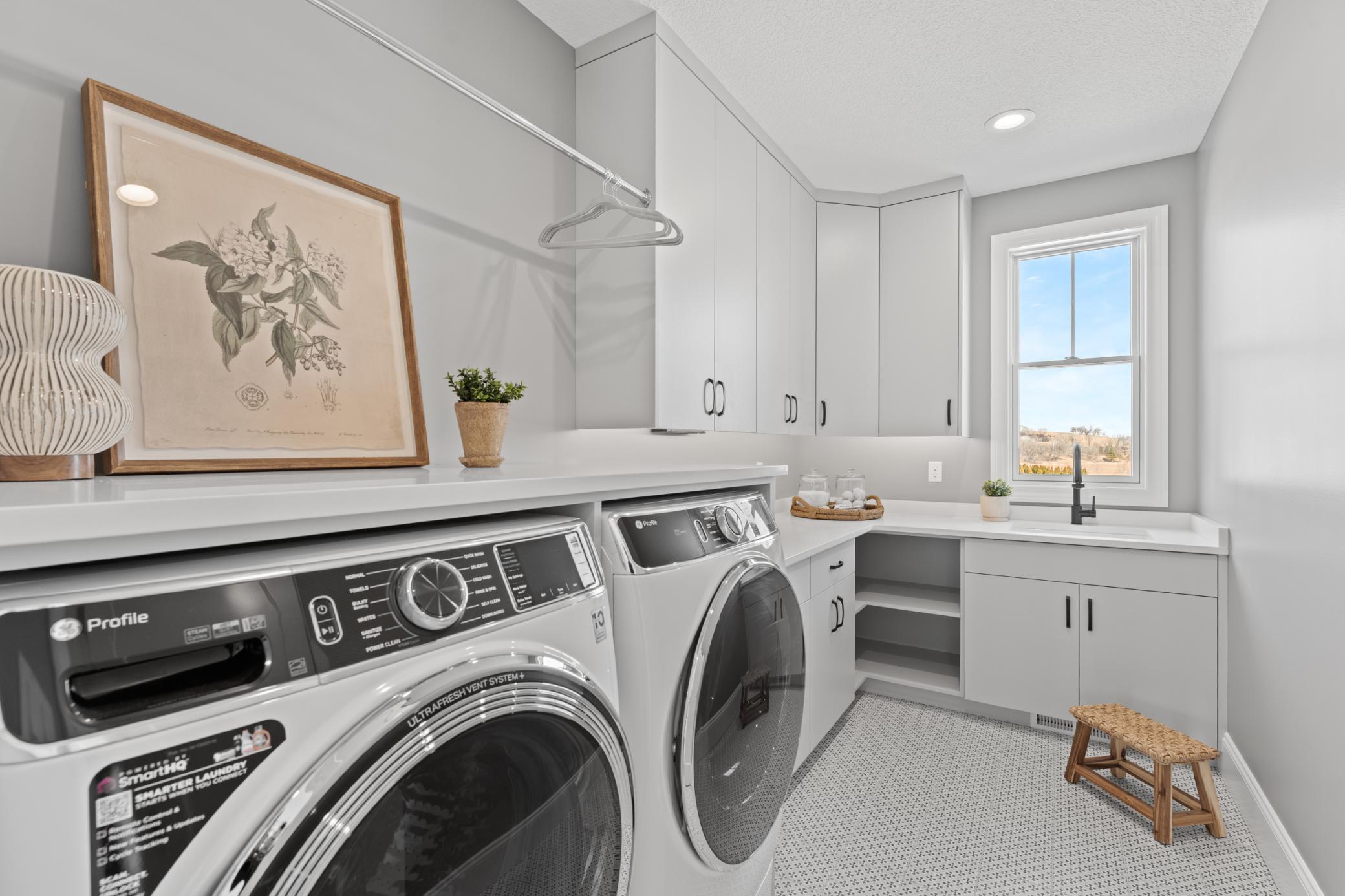 Rochester, Minnesota, 55902, United States, ,6 BathroomsBathrooms,Residential,Active,1770141