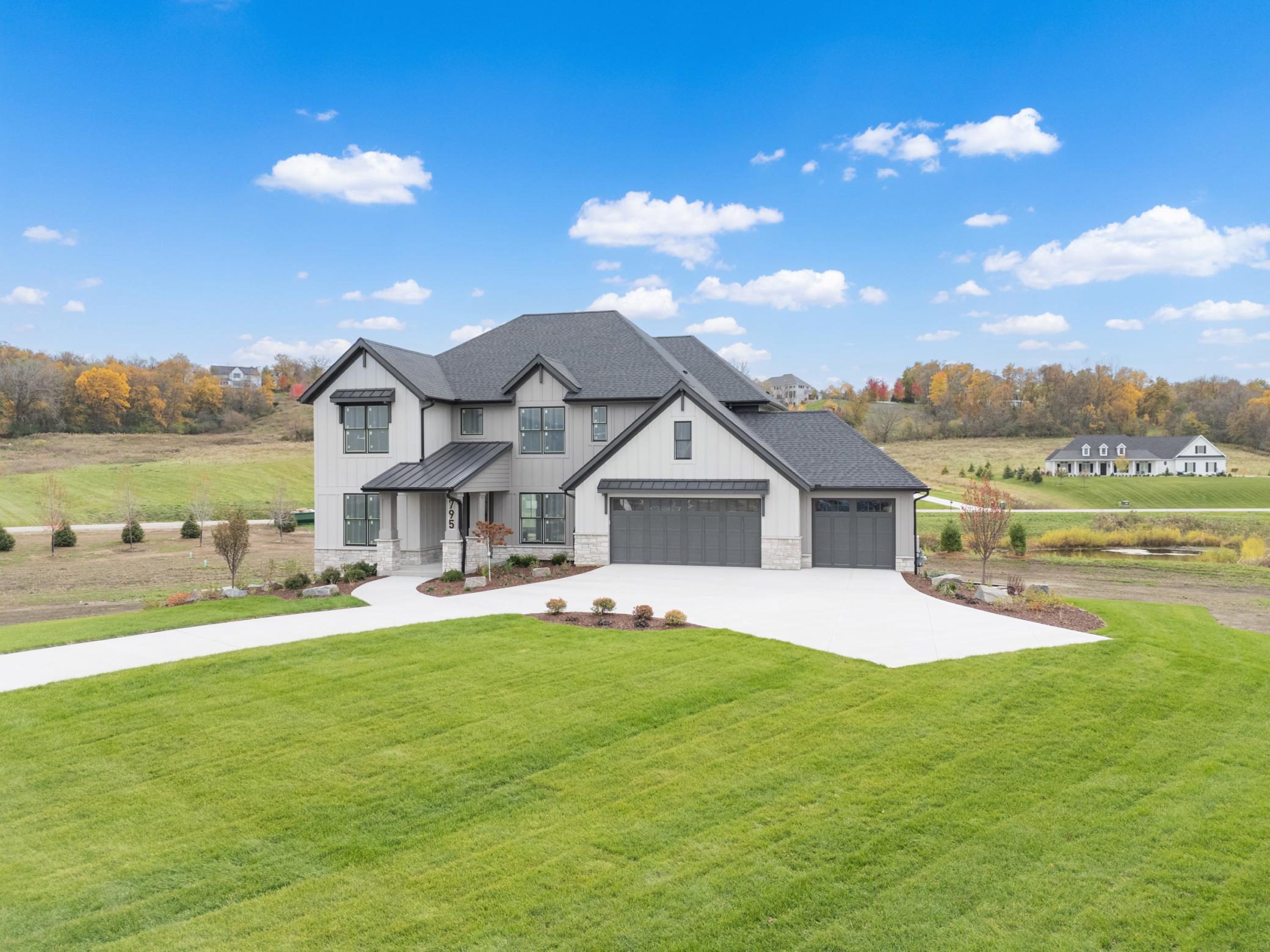 Rochester, Minnesota, 55902, United States, ,6 BathroomsBathrooms,Residential,Active,1770141